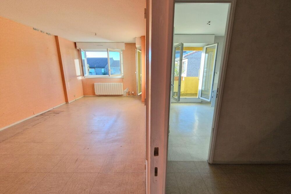 Vente Appartement POCHET LAGAYE / APPT 2 PIECES - BALCON & CAVE - CLERMONT FD Clermont ferrand