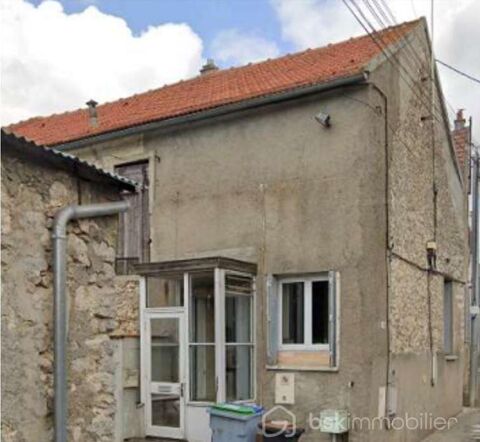   Ensemble immobilier : maison d'habitation + d�pendances + terrain constructible + garage Ferme - 6 pi�ce(s) - 150 m�