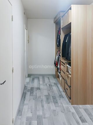  Appartement à louer 3 pièces 70 m²