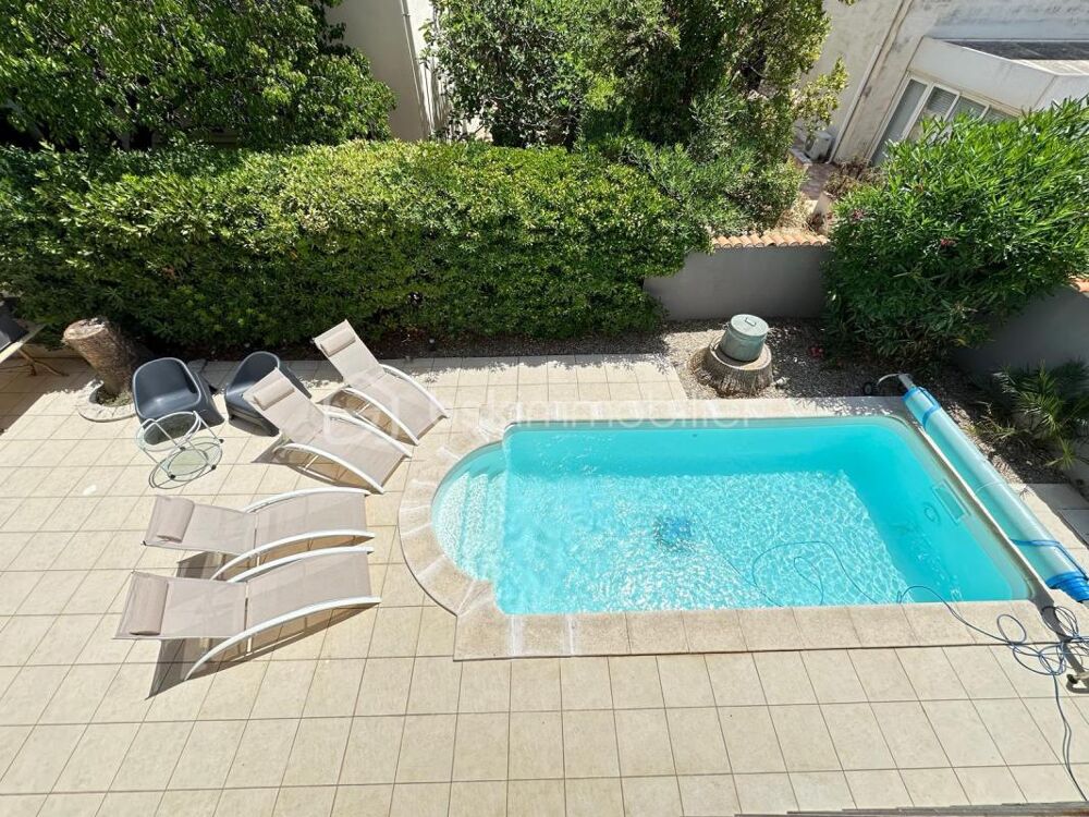 Valras-Plage  Superbe maison T6 de 190 m² avec piscine chauffée et garage sur terrain de 278 m2