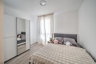  Appartement � vendre 5 pi�ces 104 m�