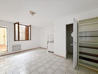  Immeuble à vendre 7 pièces 162 m²