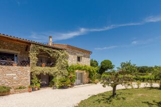  Maison  vendre 7 pices 300 m