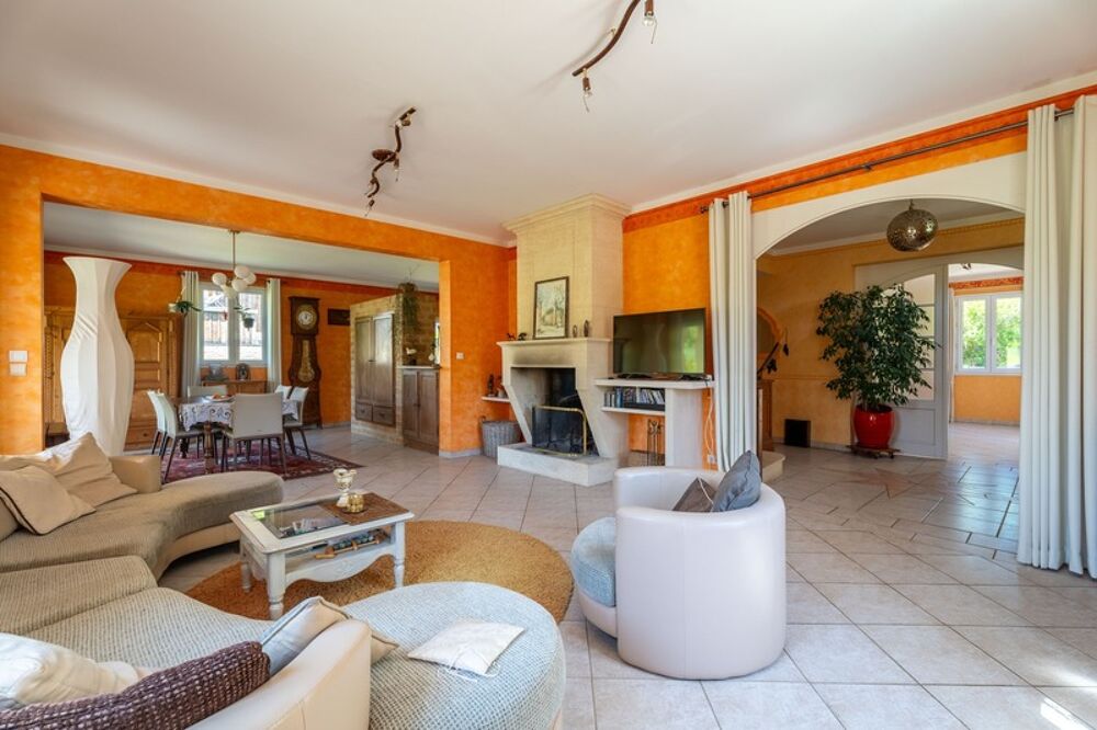 Vente Maison Propriété de charme avec vue panoramique sur la forêt 170m2, dépendance avec studio et grange, SALLEBOEUF Salleboeuf