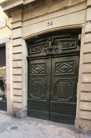  Immeuble à vendre 4 pièces 600 m²
