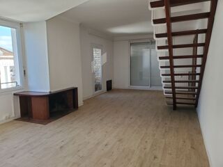  Appartement à louer 4 pièces 89 m²