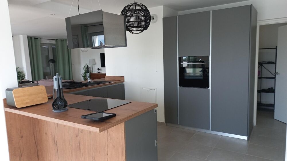 Appartement T4 meublé avec terrasse et garage à Lille