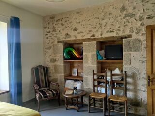  Ferme � vendre 6 pi�ces 165 m� Rilhac rancon