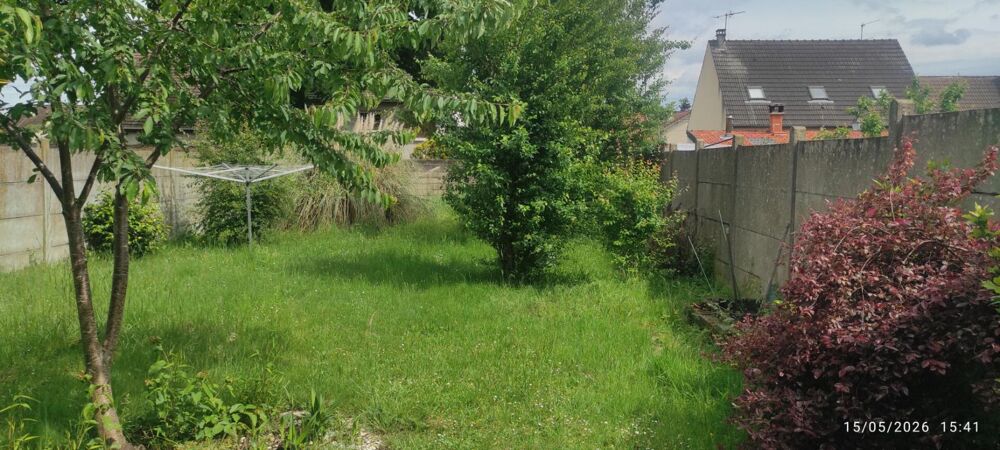 93370 Montfermeil .Maison avec jardin arboré, sans vis a vis