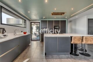  Maison � vendre 8 pi�ces 242 m�