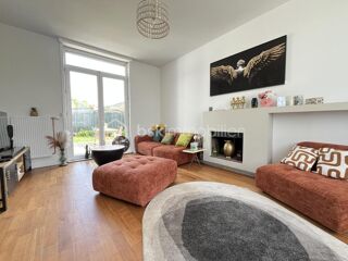  Propri�t�/ch�teau � vendre 6 pi�ces 150 m�