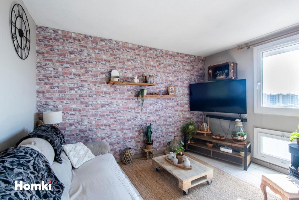 Vente Appartement Appartement T4 de 83 m2, Avenue Sainte-Anne Marignane