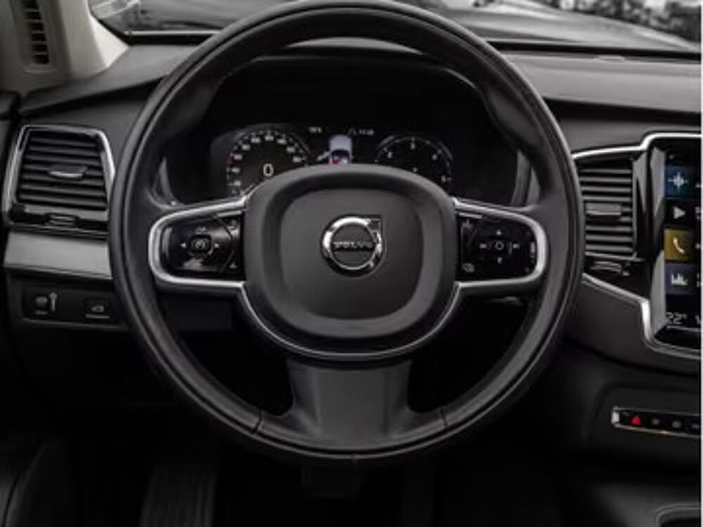 XC90 B5 Momentum Pro AWD – Cam&eacute;ra, Standheizung, ACC, AHK 2022 occasion 33700 Merignac
