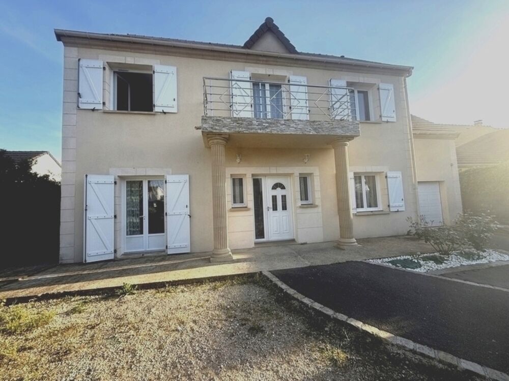 Vente Maison Belle maison familiale de 170 m² à Barjouville 28630 – aucun travaux à prévoir Barjouville