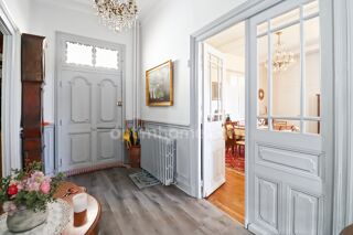  Maison à vendre 10 pièces 265 m²