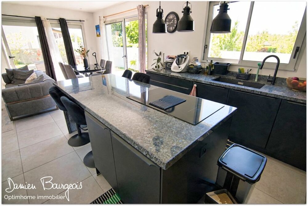 � vendre  Maison Saint-Genis-Pouilly (01630)