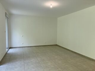  Appartement à louer 1 pièce 35 m²