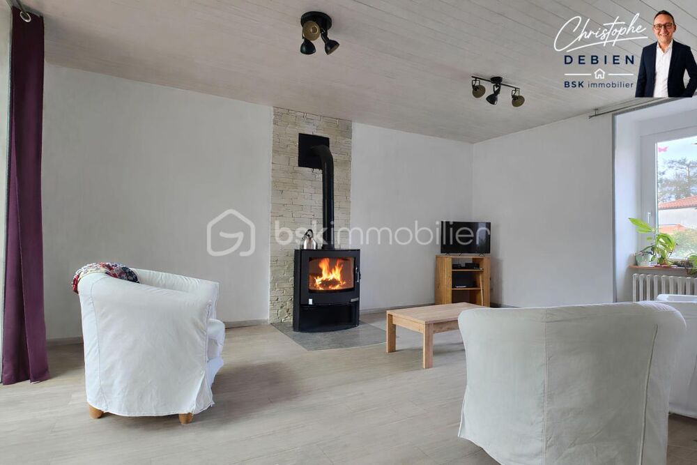 PAVILLON FAMILIAL 221 M²  6 CHAMBRES  JARDIN CLOS & DÉPENDANCES  CENTRE DE CHAVAGNES-EN-PAILLERS