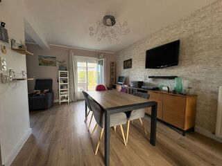 Vente Maison Maison  PRAHECQ  6 pièce(s) 147 m2 Prahecq