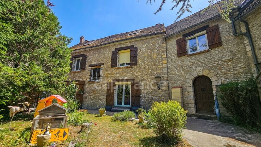 A vendre 8 pièces FONTAINE LA RIVIERE (91) Maison sur sous-sol avec cave voûtée et piscine