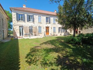  Propriété/château à vendre 10 pièces 247 m²