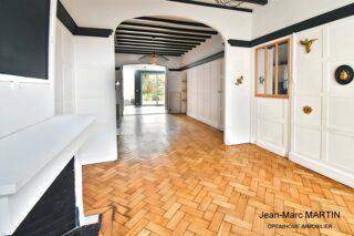  Maison � vendre 9 pi�ces 232 m�