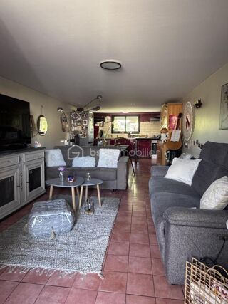  Villa à vendre 8 pièces 202 m²