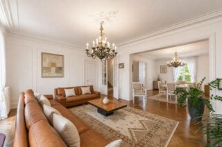  Maison à vendre 9 pièces 380 m²
