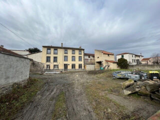  Maison  vendre 5 pices 191 m