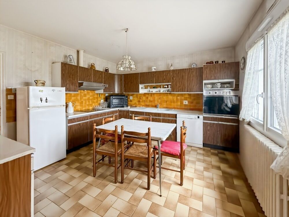 Vente Maison Dept de la Vienne (86) Maison Contemporaine à vendre 6 pièces CHATELLERAULT (86) Chatellerault