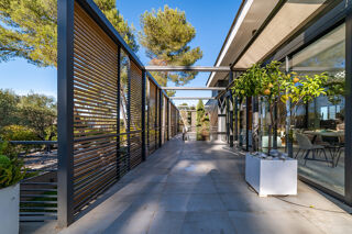  Maison  vendre 8 pices 365 m