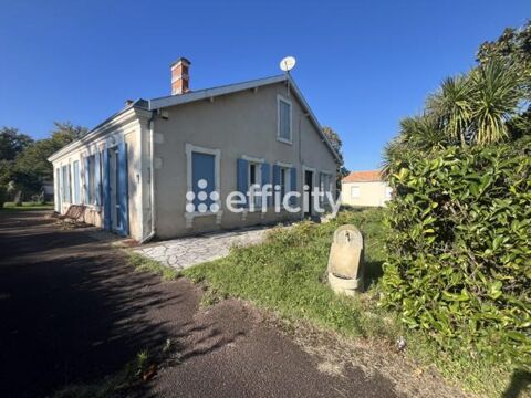   Maison Maison - 6 pi�ce(s) - 165 m�