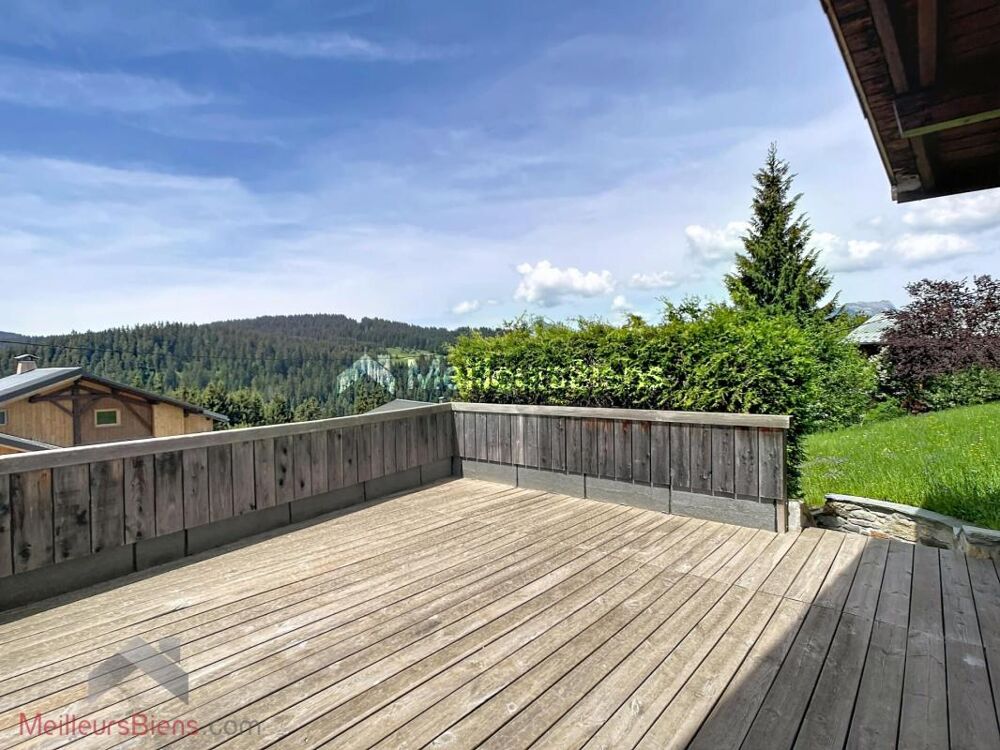Chalet 150 m² à Notre-Dame-de-Bellecombe, 3 chambres et terrasse