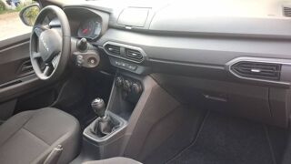 Sandero 1.0 65 Essential - Entretien constructeur 2024 occasion 56890 Saint Ave