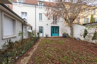  Maison � vendre 14 pi�ces 250 m�