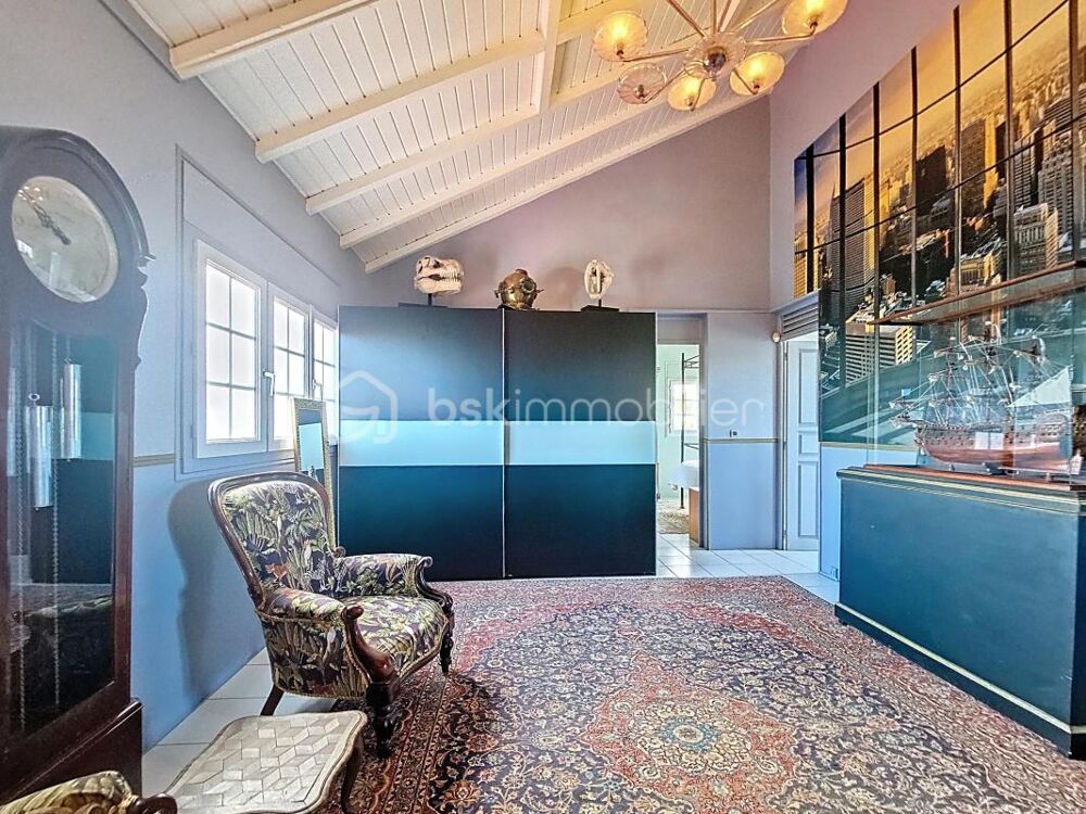 à vendre  Propriété/château Saint-François (97118)