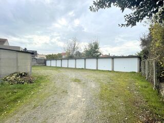  Parking / Garage � vendre 15 + pi�ces 