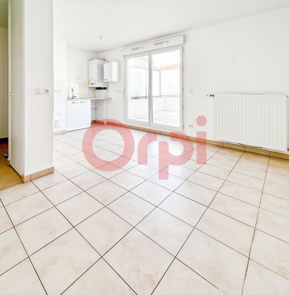Location Duplex/Triplex IDEAL COLOCATION - LYON 8 Duplex en dernier étage avec terrasse Lyon 8