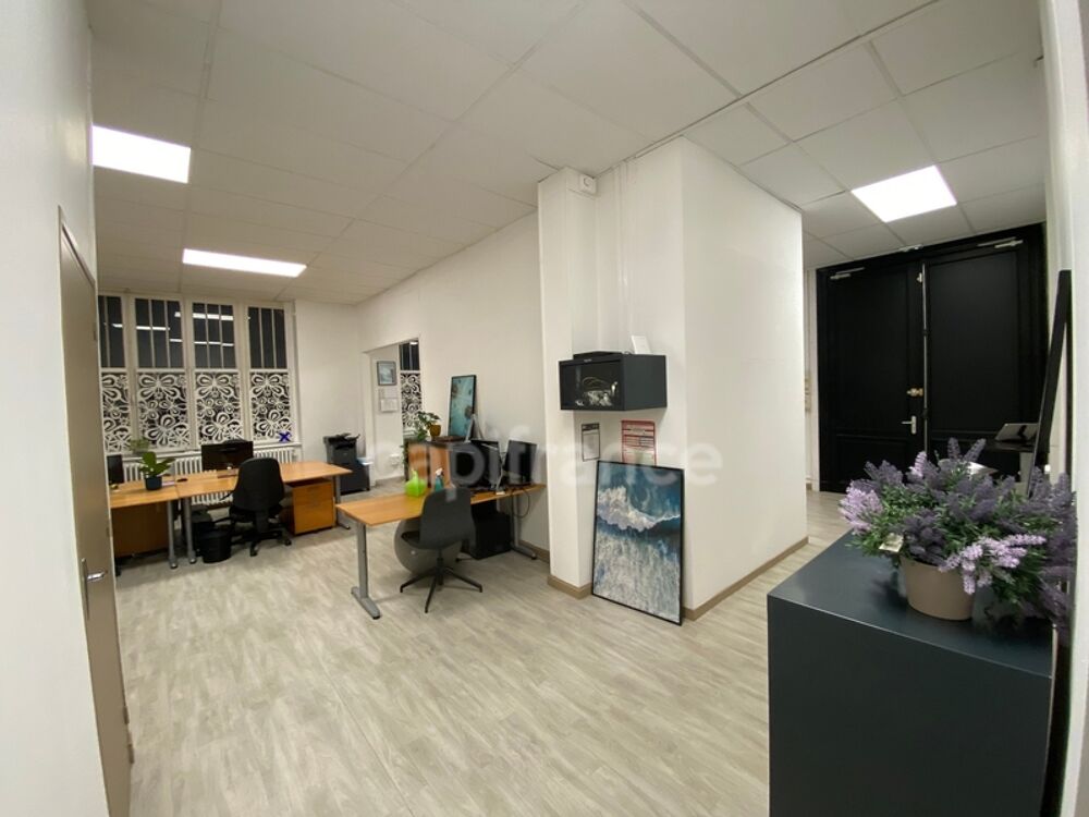   Local/bureau à louer ROUBAIX (59) Quartier:gare, centre-ville 114,85m2 , 2 parkings, zone franche Roubaix