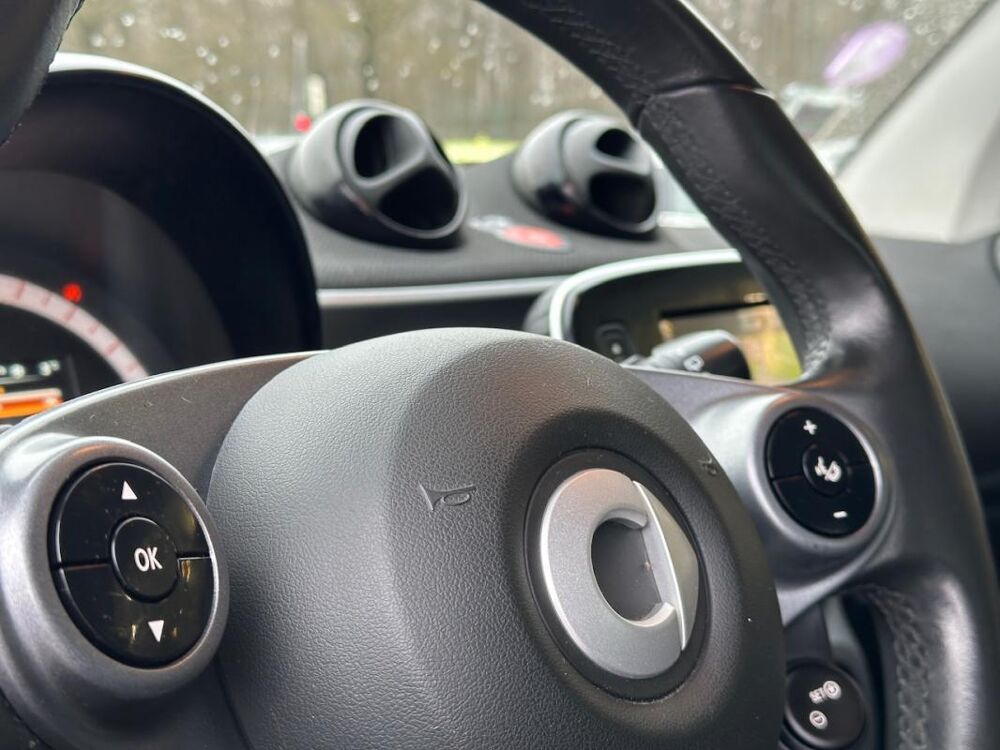 ForTwo III 1.0 71 PASSION BVA6 2017 occasion 78240 Chambourcy