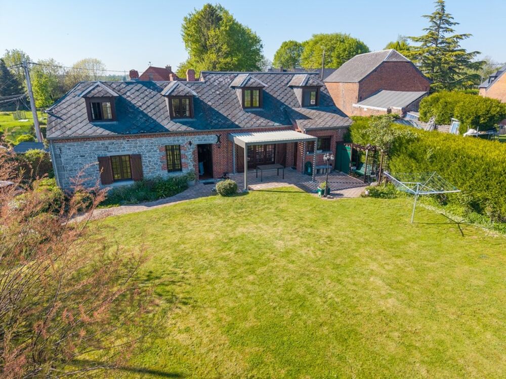 Maison 6 pièces 124 m² · à Gussignies · 124 m² · 252 000 €