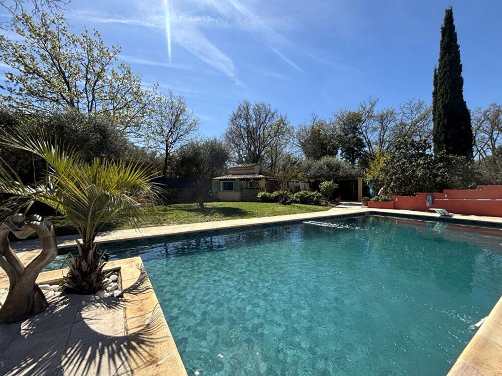 � vendre  Maison Saint-Paul-en-For�t (83440)