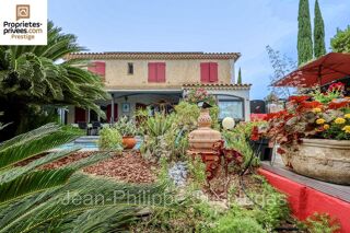  Villa à vendre 6 pièces 150 m²