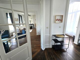  Immeuble à vendre 895 m²