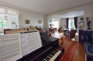  Maison � vendre 12 pi�ces 300 m�