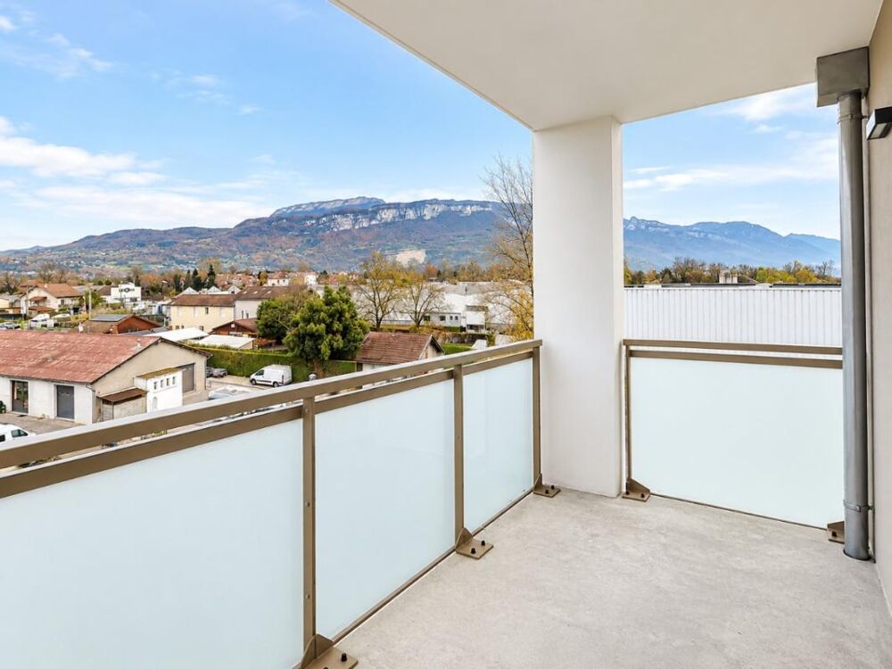 Appartement T3 avec parking et balcon à Moirans