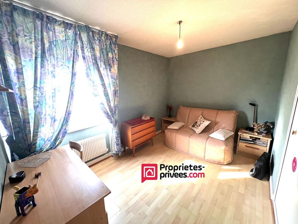Survilliers ? Appartement 5 pièces de 88 m² avec terrasse, box et cave