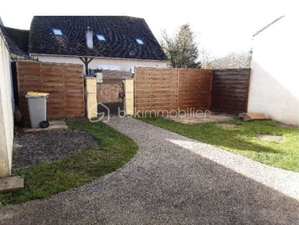 Vente Maison Opportunité investisseur – Maison louée, 2 chambres  à Égreville Egreville