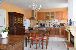  Maison  vendre 7 pices 150 m