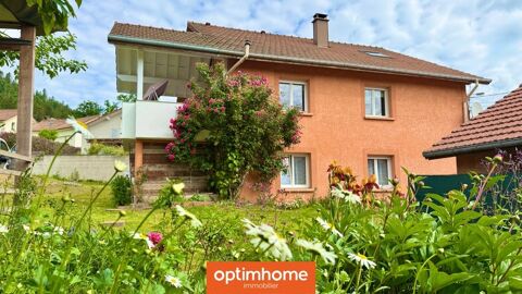   Maison familiale de 2004, 7 chambres � avec appartement louable ind�pendamment - Terrain 1034 m� Maison - 9 pi�ce(s) - 225 m�